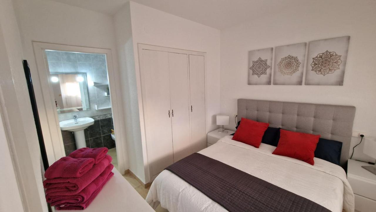 Apartamento De 1 Habitacion Frente Al Mar Y Con Piscina Daire Benicàssim Dış mekan fotoğraf